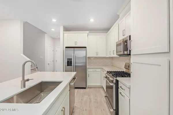 $2,450 | 729 East Zesta Lane, Unit 103, Gilbert, AZ 85297