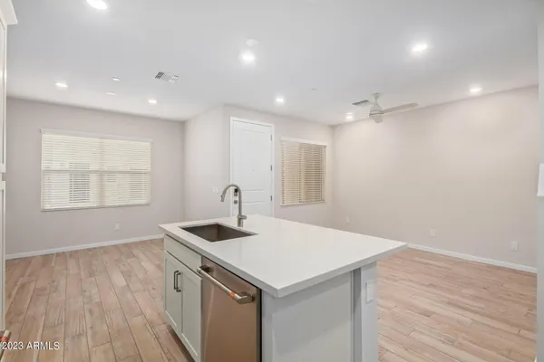 $2,450 | 729 East Zesta Lane, Unit 103, Gilbert, AZ 85297