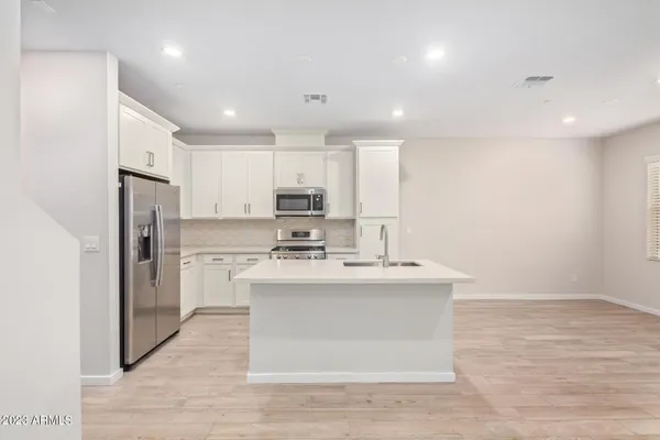 $2,450 | 729 East Zesta Lane, Unit 103, Gilbert, AZ 85297