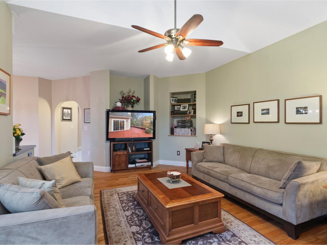 307 Stockbridge Road Charlotte, VT 05445 - Photo 6 of 54 Gallery Image 6