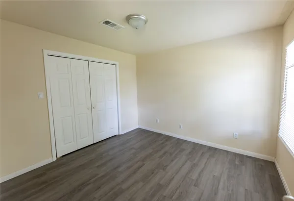 $1,800 | 4942 Bataan Road, Houston, TX 77033