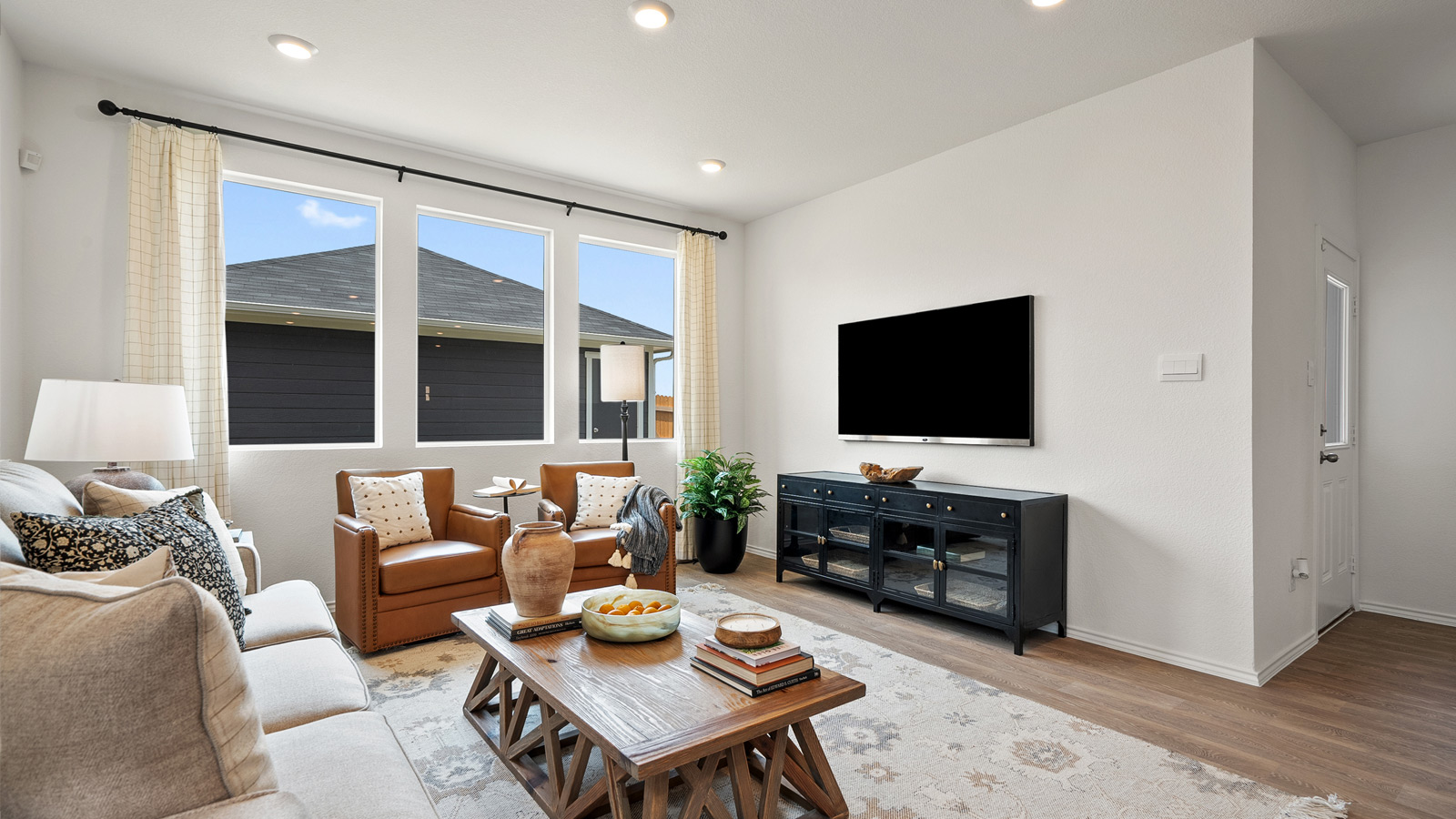 300 Santo Domingo Road Bastrop, TX 78602 - Photo 12 of 33