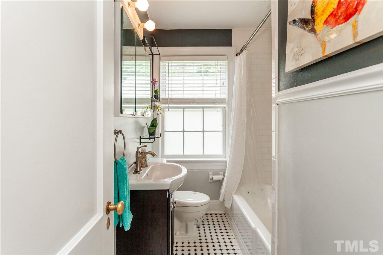 219 Lafayette Road Raleigh, NC 27604 - Photo 16 of 25