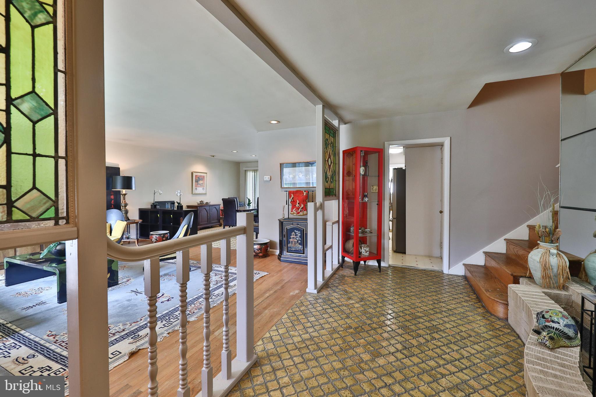 1162 Ballytore Road Huntingdon Valley, PA 19006 - Photo 4 of 30