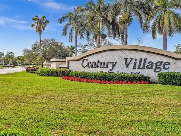 $2,700 | Buckingham at Century Village, Pembroke Pines, FL 33027