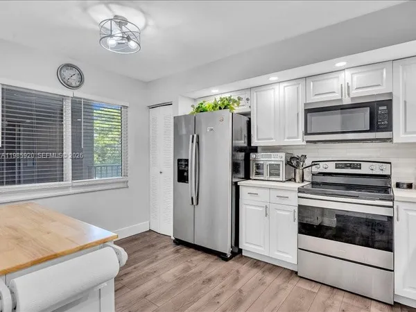 $2,700 | Buckingham at Century Village, Pembroke Pines, FL 33027