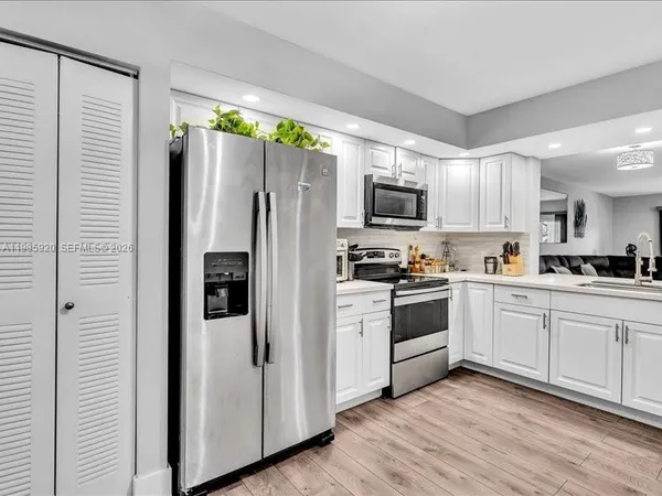 $2,700 | Buckingham at Century Village, Pembroke Pines, FL 33027