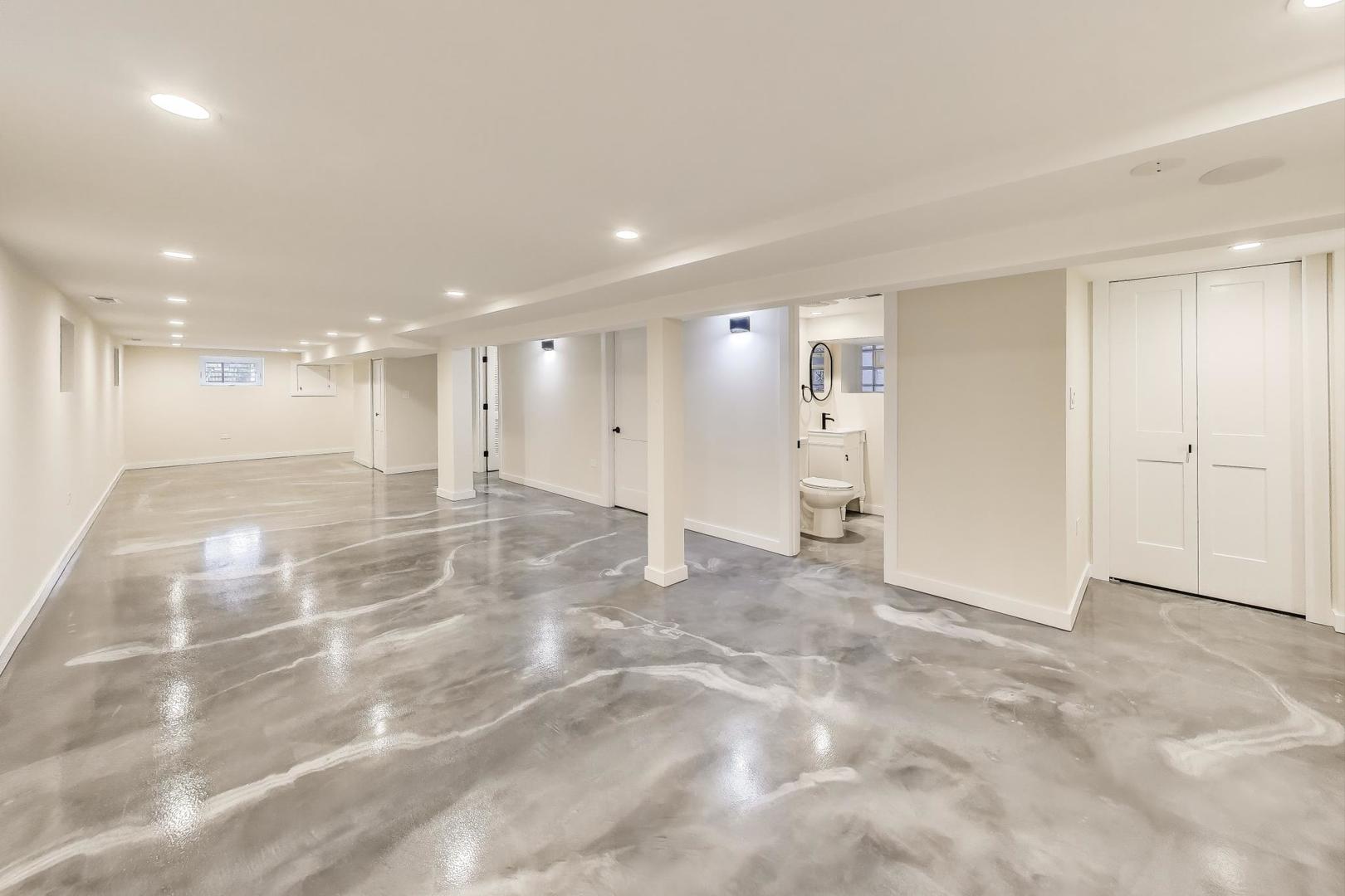 3440 West Hirsch Street Chicago, IL 60651 - Photo 23 of 35