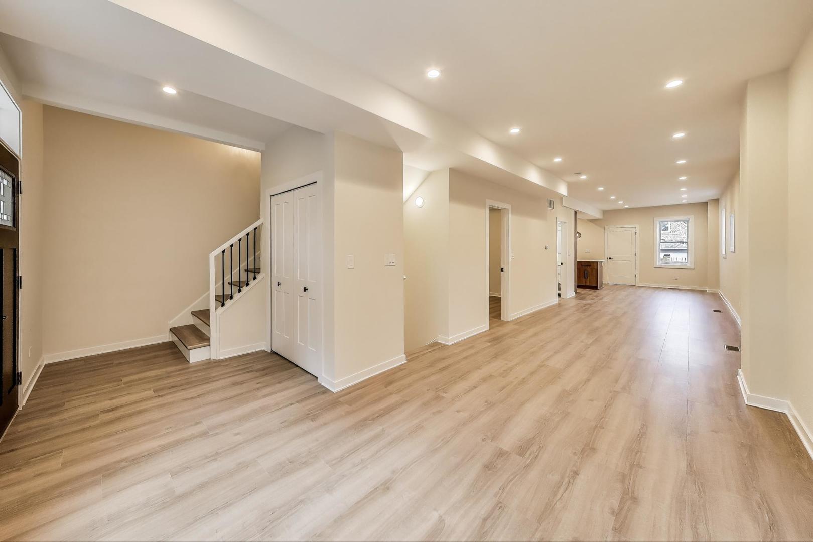 3440 West Hirsch Street Chicago, IL 60651 - Photo 3 of 35