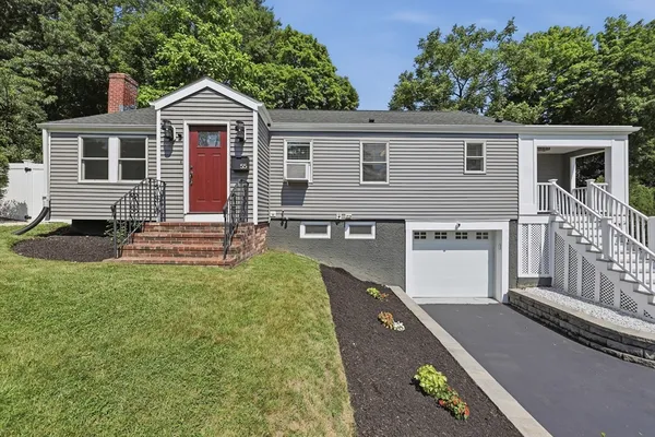 $465,000 | 55 Westview Road, Worcester, MA 01602