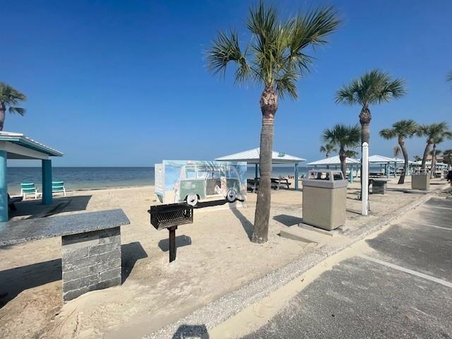3734 Topsail Trail New Port Richey, FL 34652 - Photo 54 of 65 a living room with furniture and a potted plant
