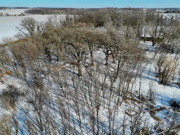 $200,000 | 87387 245th Street, Albert Lea, MN 56007