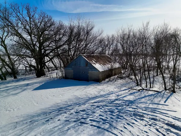 $200,000 | 87387 245th Street, Albert Lea, MN 56007