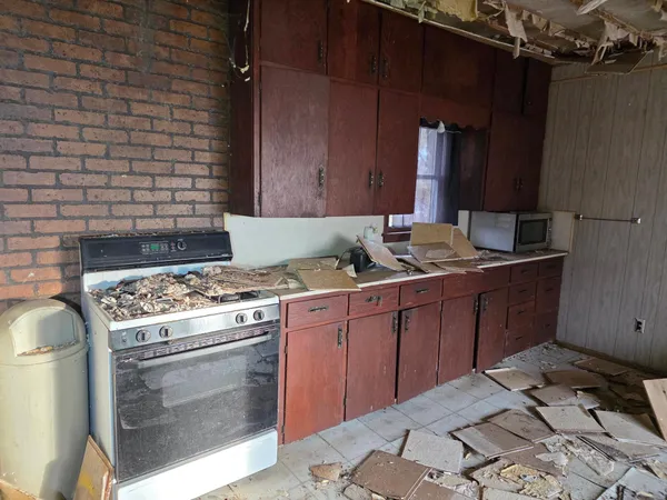 $200,000 | 87387 245th Street, Albert Lea, MN 56007