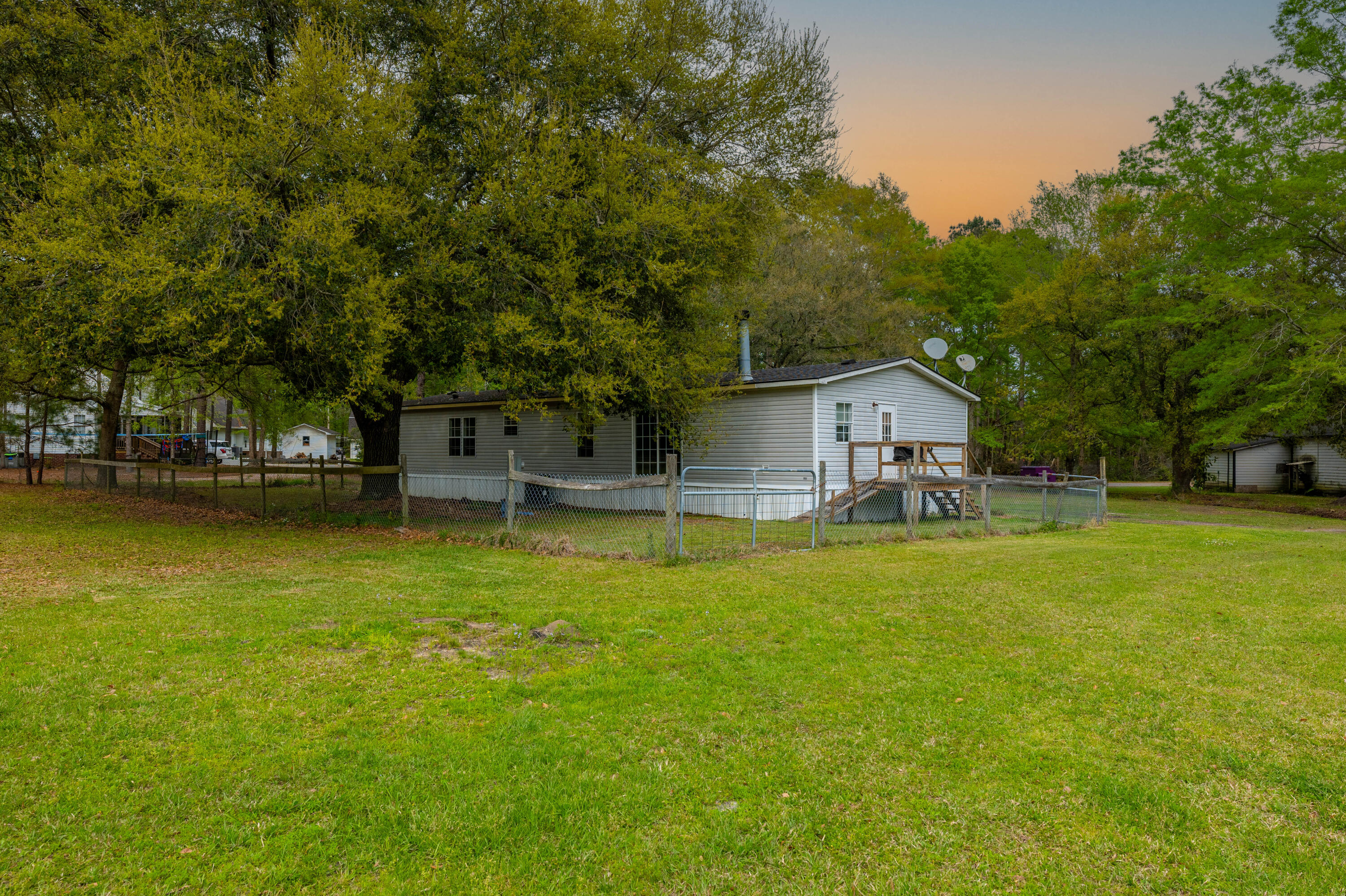 713 Broughton Road Moncks Corner, SC 29461 - Photo 25 of 44 P1030763-Edit