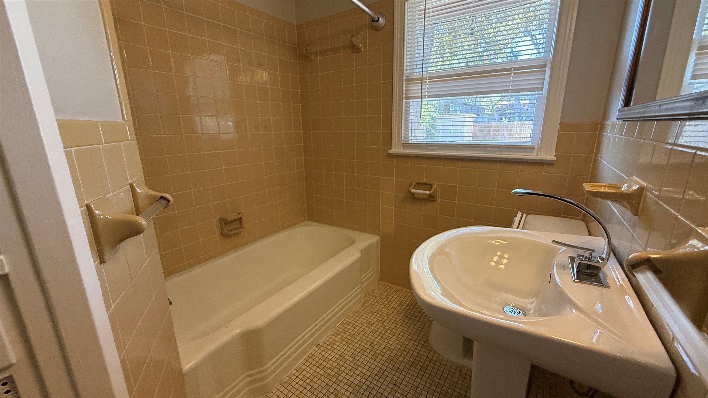 4412 South 2nd Street Austin, TX 78745 - Photo 13 of 31