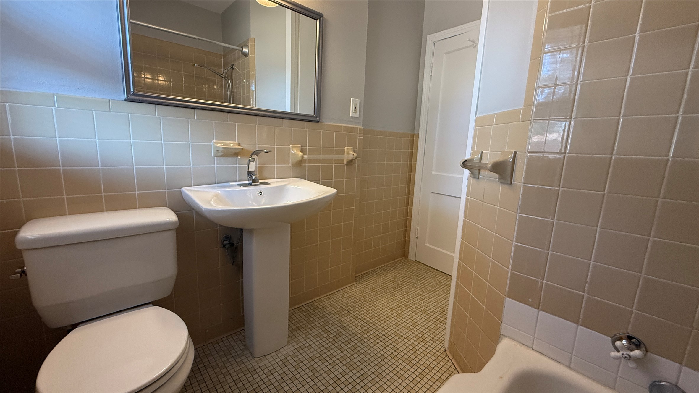 4412 South 2nd Street Austin, TX 78745 - Photo 14 of 31