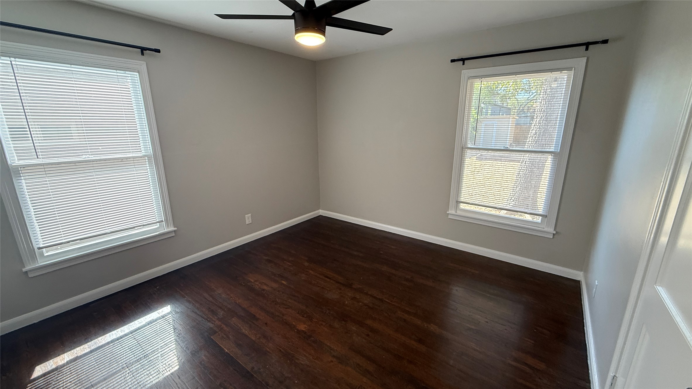 4412 South 2nd Street Austin, TX 78745 - Photo 17 of 31