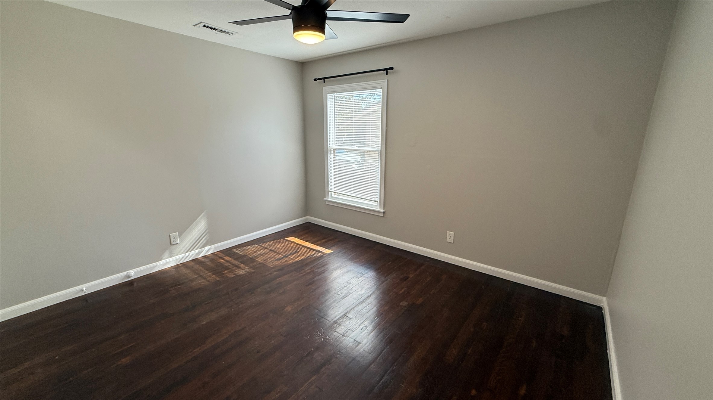 4412 South 2nd Street Austin, TX 78745 - Photo 18 of 31