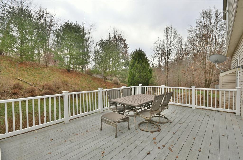 108 Lori Road Gibsonia, PA 15044 - Photo 22 of 25 Perfect for outdoor entertaining
