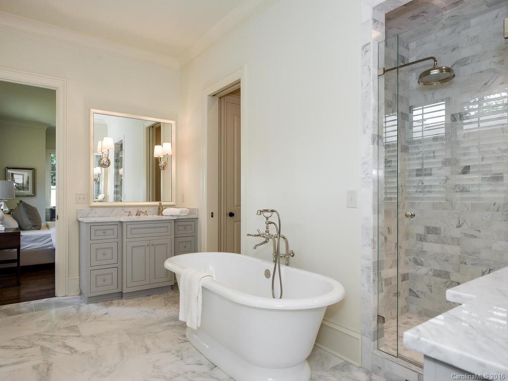 2033 Norton Road Charlotte, NC 28207 - Photo 14 of 24 Gallery Image 14