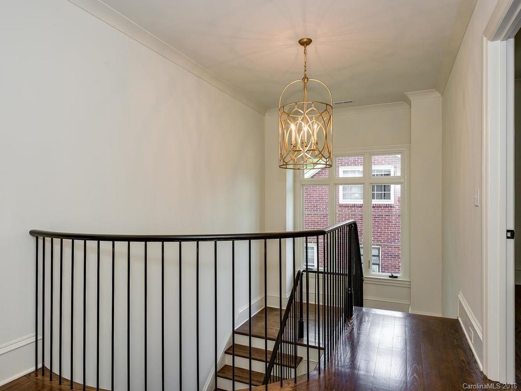 2033 Norton Road Charlotte, NC 28207 - Photo 15 of 24 Gallery Image 15