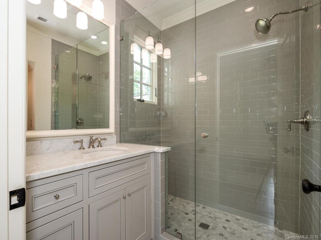 2033 Norton Road Charlotte, NC 28207 - Photo 18 of 24 Gallery Image 18