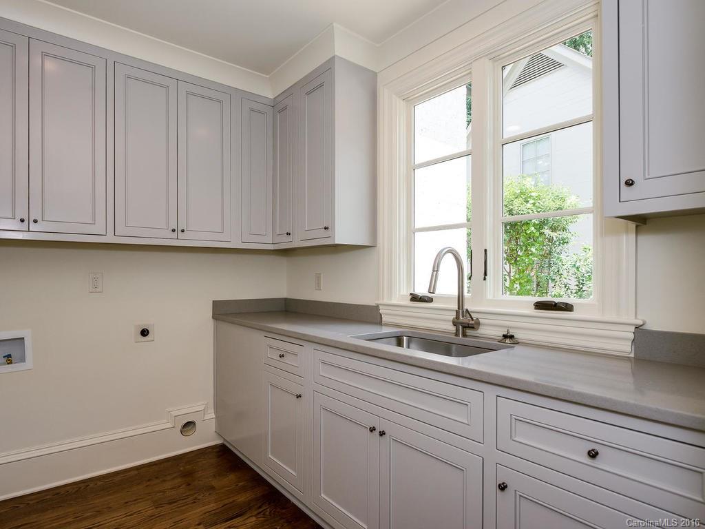 2033 Norton Road Charlotte, NC 28207 - Photo 20 of 24 Gallery Image 20