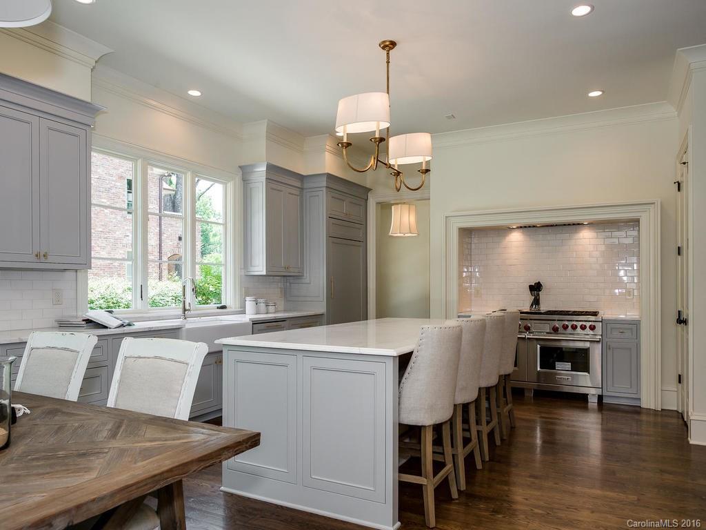 2033 Norton Road Charlotte, NC 28207 - Photo 9 of 24 Gallery Image 9
