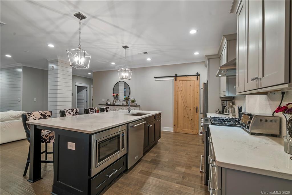 4337 Spring Street Charlotte, NC 28270 - Photo 10 of 30 Gallery Image 10