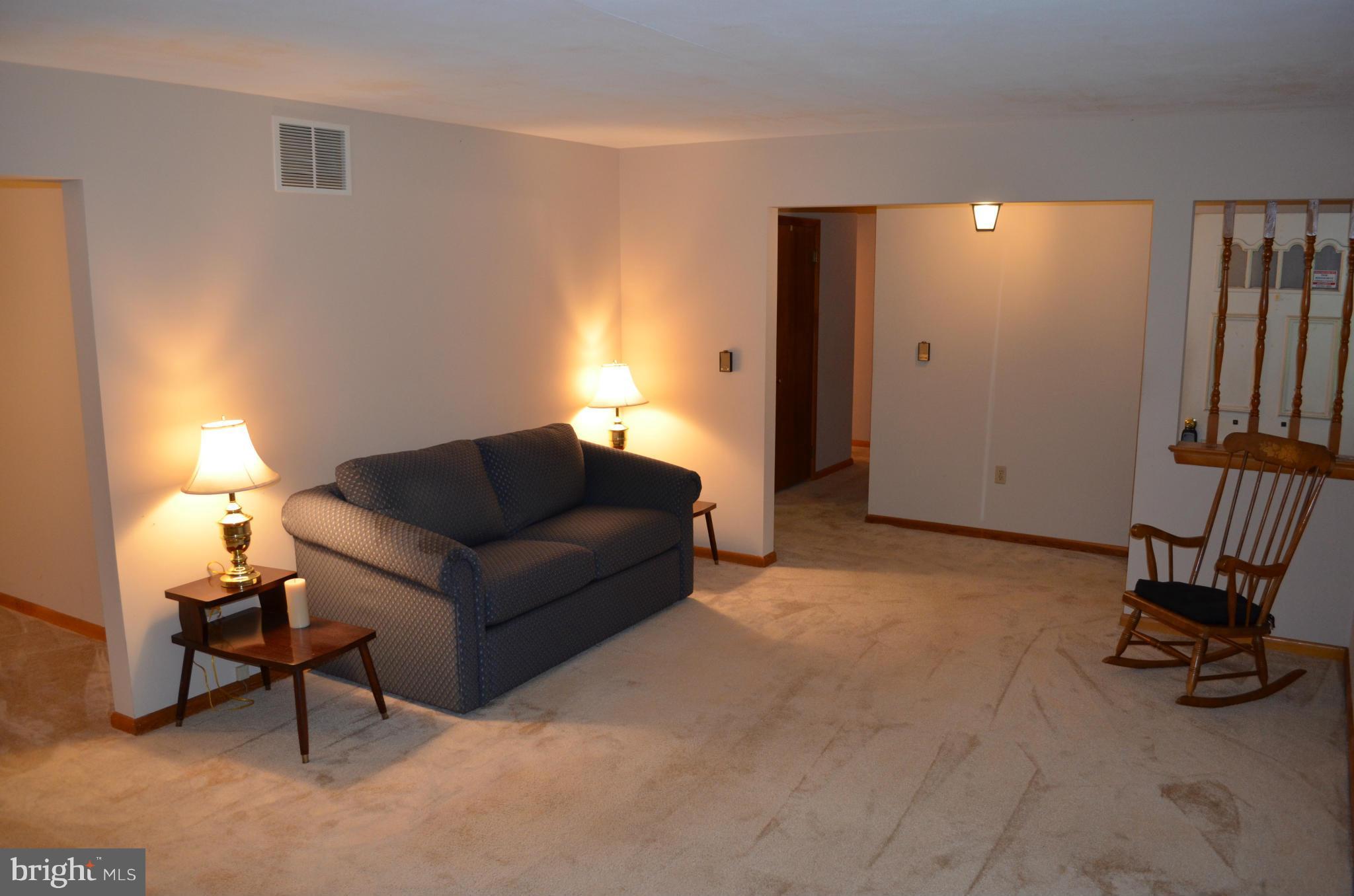 2309 Albert Rill Road Hampstead, MD 21074 - Photo 8 of 28 Living Room