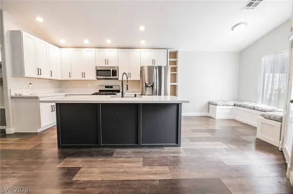 $599,000 | 2724 Eagle Springs Court, Las Vegas, NV 89117