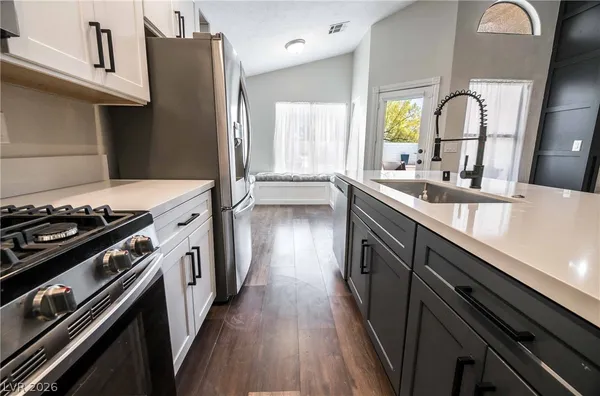 $599,000 | 2724 Eagle Springs Court, Las Vegas, NV 89117