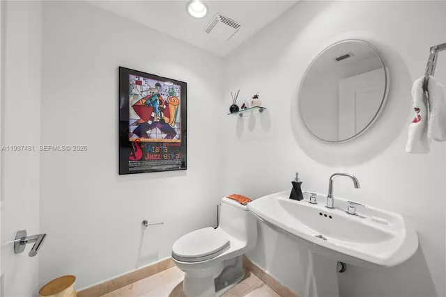 $4,275,000 | 781 Crandon Boulevard, Unit 804, Key Biscayne, FL 33149