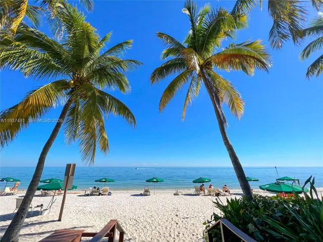 $4,275,000 | 781 Crandon Boulevard, Unit 804, Key Biscayne, FL 33149