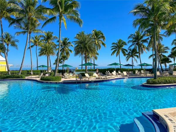 $4,100,000 | 781 Crandon Boulevard, Unit 804, Key Biscayne, FL 33149
