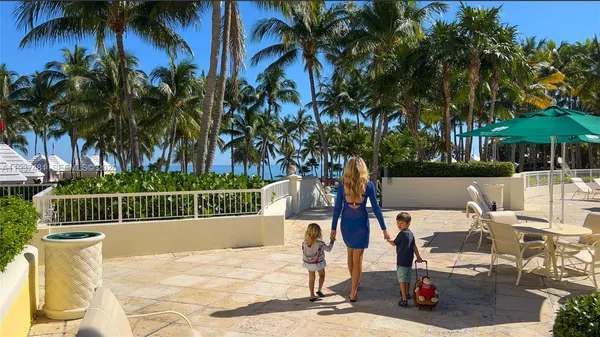 $4,100,000 | 781 Crandon Boulevard, Unit 804, Key Biscayne, FL 33149