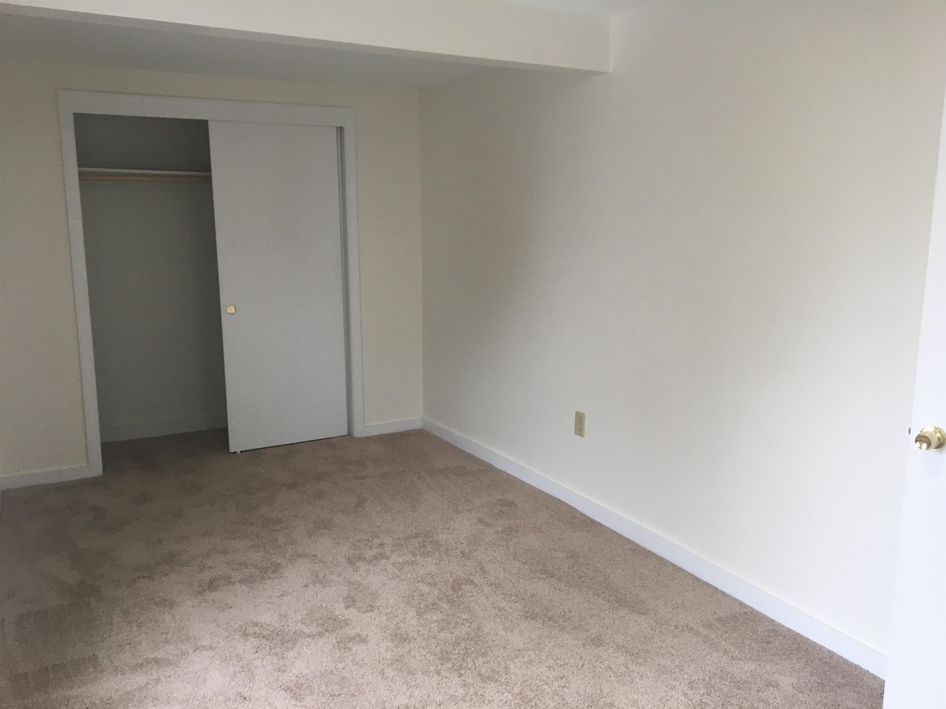 82 3rd Street, Unit 2E Manchester, NH 03102 - Photo 27 of 47 Gallery Image 27