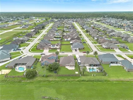 $412,000 | 113 Lake Catherine Drive, Luling, LA 70070