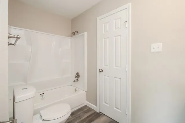 $1,830 | 7223 Londres Drive, Houston, TX 77083