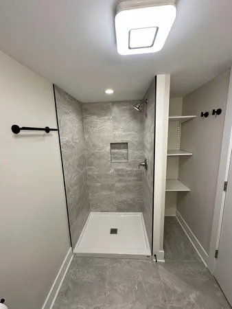 $2,250 | 5200 West Winona Street, Unit G, Chicago, IL 60630