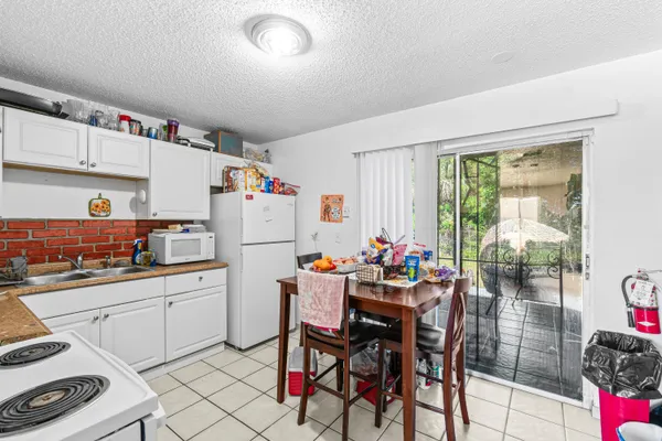 $325,000 | 2313 Z Terrace, Riviera Beach, FL 33404