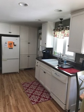 41 Westview Road Worcester, MA 01602 - Photo 11 of 19