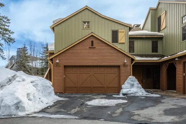 $1,420,000 | 1123 Pyramid Peak Drive, Unit 1123, Mammoth Lakes, CA 93546