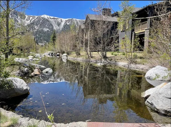 $1,420,000 | 1123 Pyramid Peak Drive, Unit 1123, Mammoth Lakes, CA 93546
