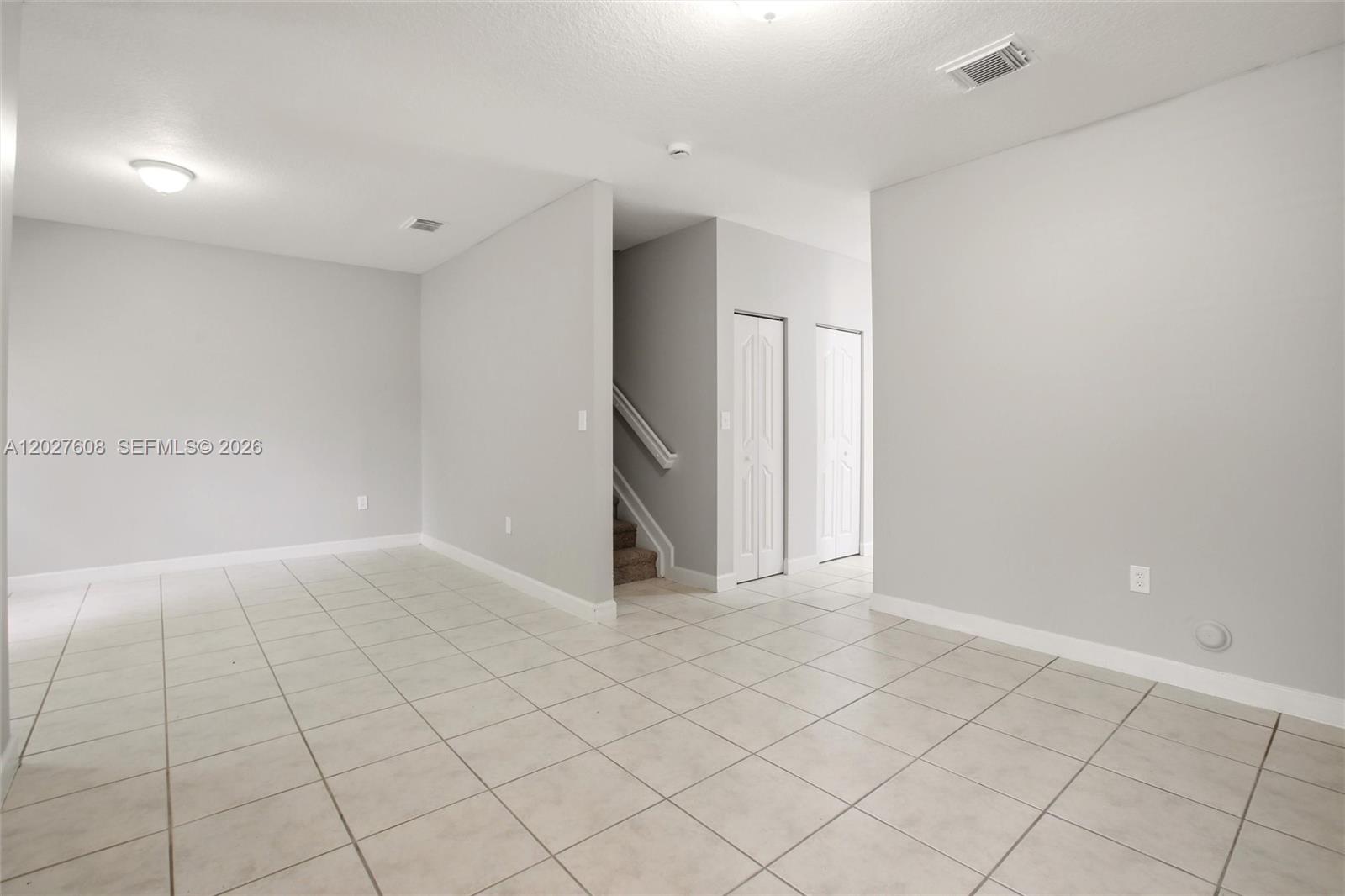 22946 Southwest 112th Place Miami, FL 33170 - Photo 8 of 40