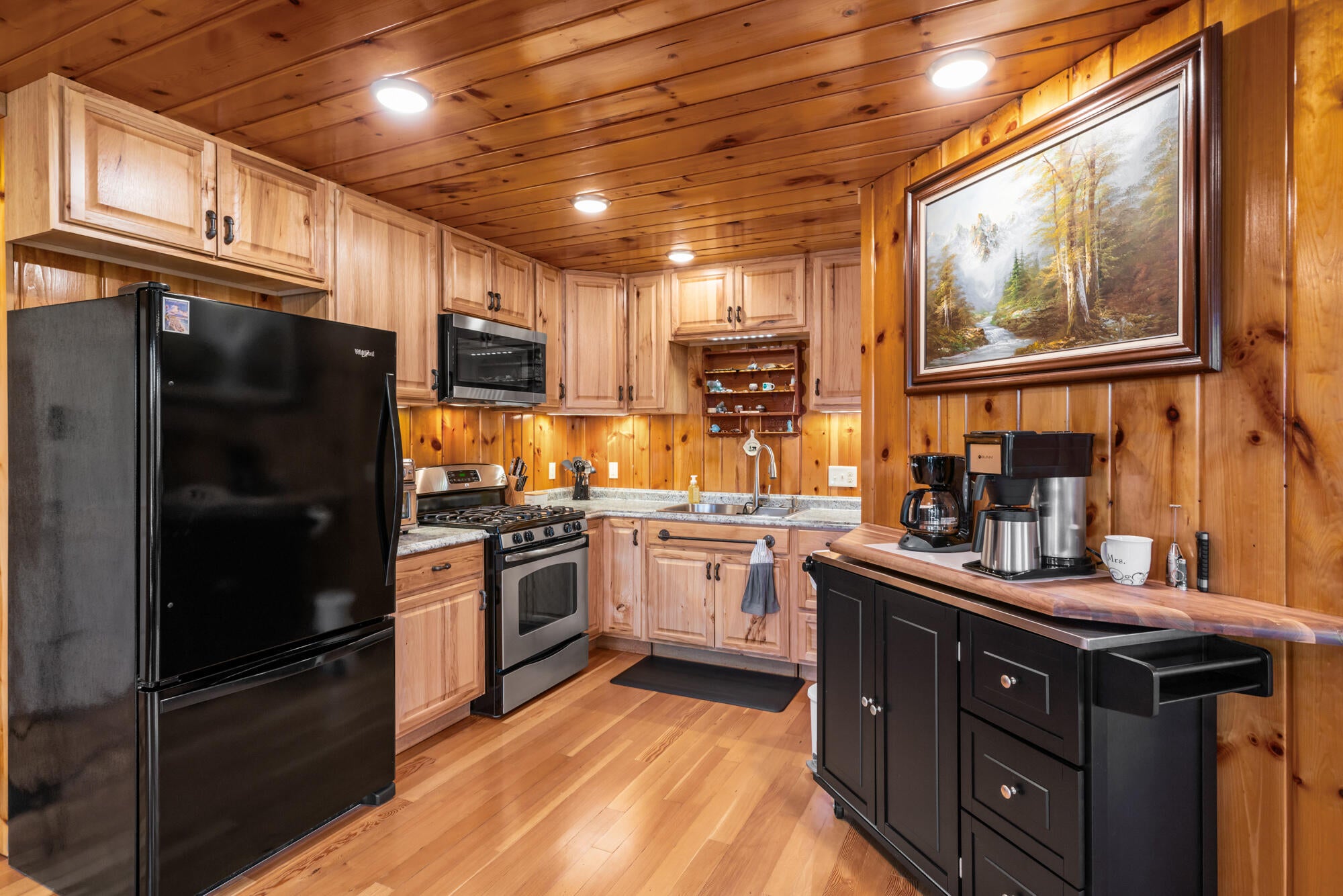 2286 Maxwell Road Petoskey, MI 49770 - Photo 2 of 49 Gallery Image 2
