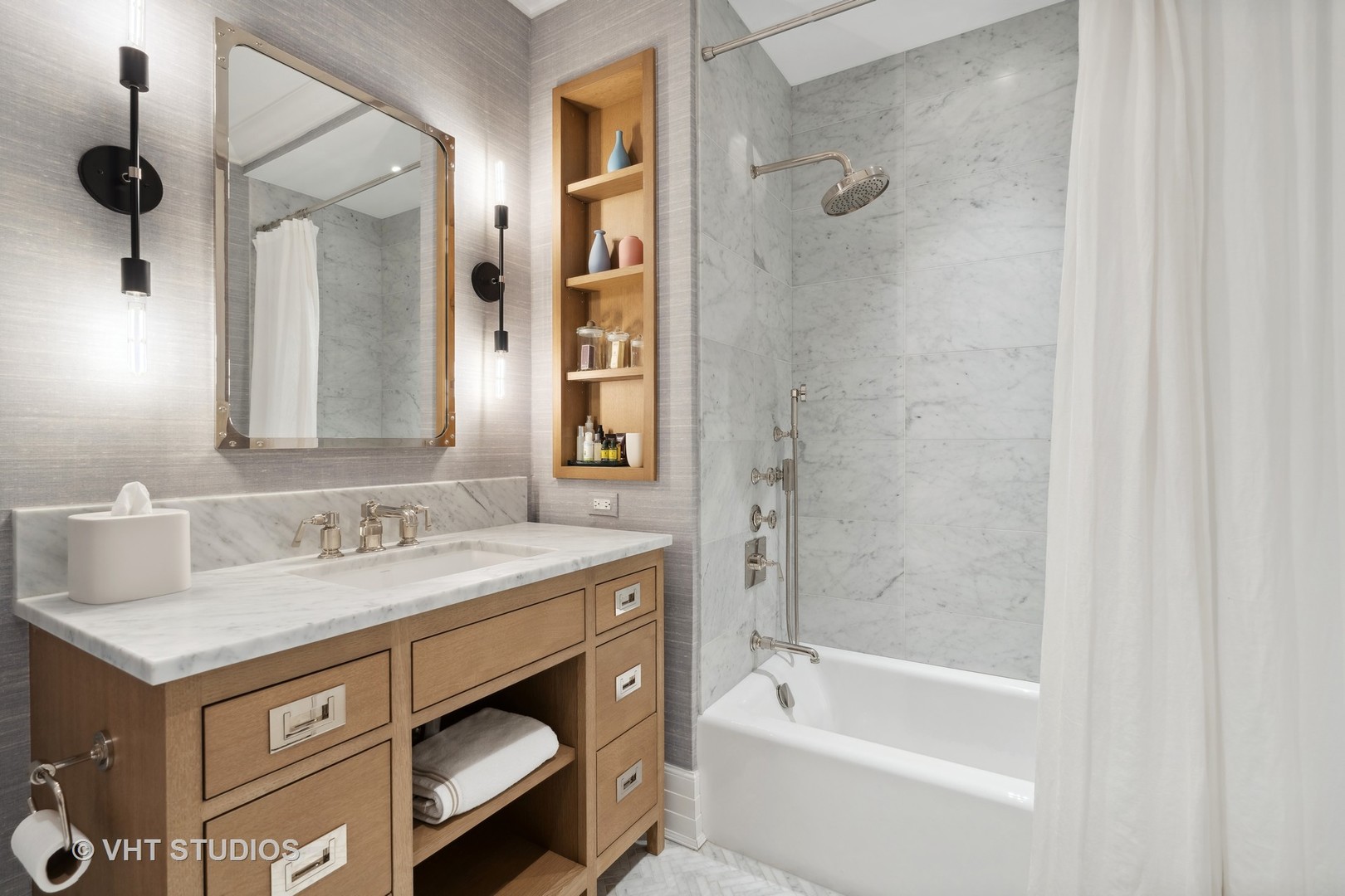 9 West Walton Street, Unit 1901 Chicago, IL 60610 - Photo 45 of 64