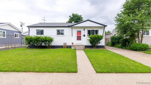 $1,900 | 1203 Commonwealth Avenue, Ypsilanti, MI 48198