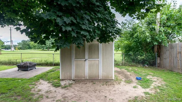 $1,900 | 1203 Commonwealth Avenue, Ypsilanti, MI 48198